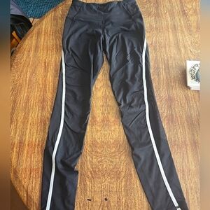 Victoria's Secret Sport Black leggings size small